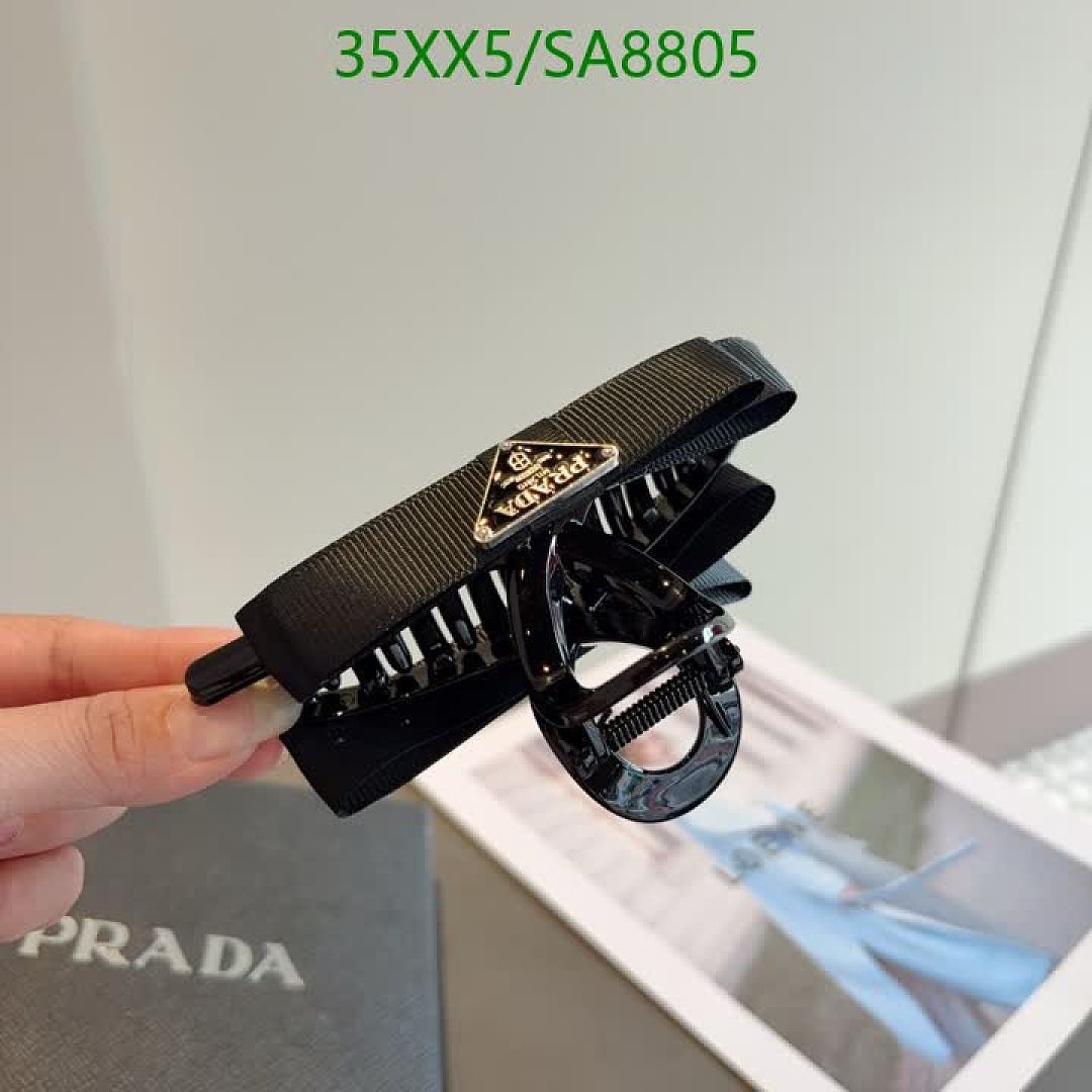 Prada-Headband Code: SA8805 $: 35USD