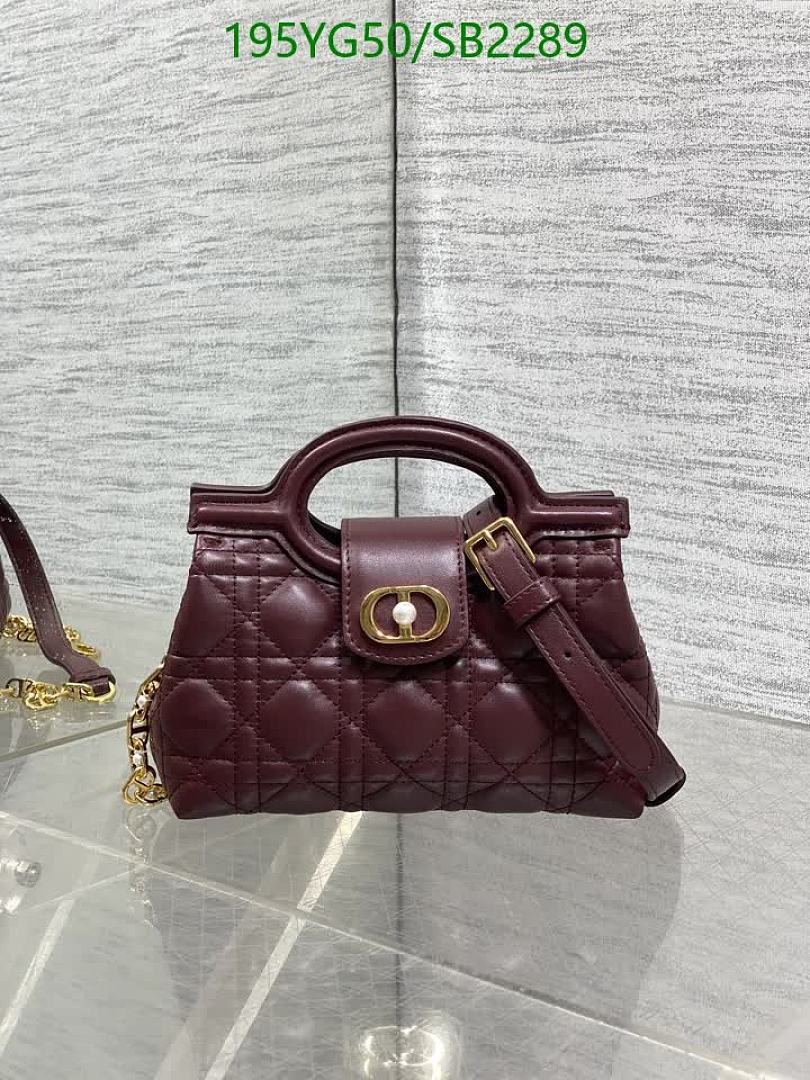 Dior-Bag-Mirror Quality Code: SB2289 $: 195USD