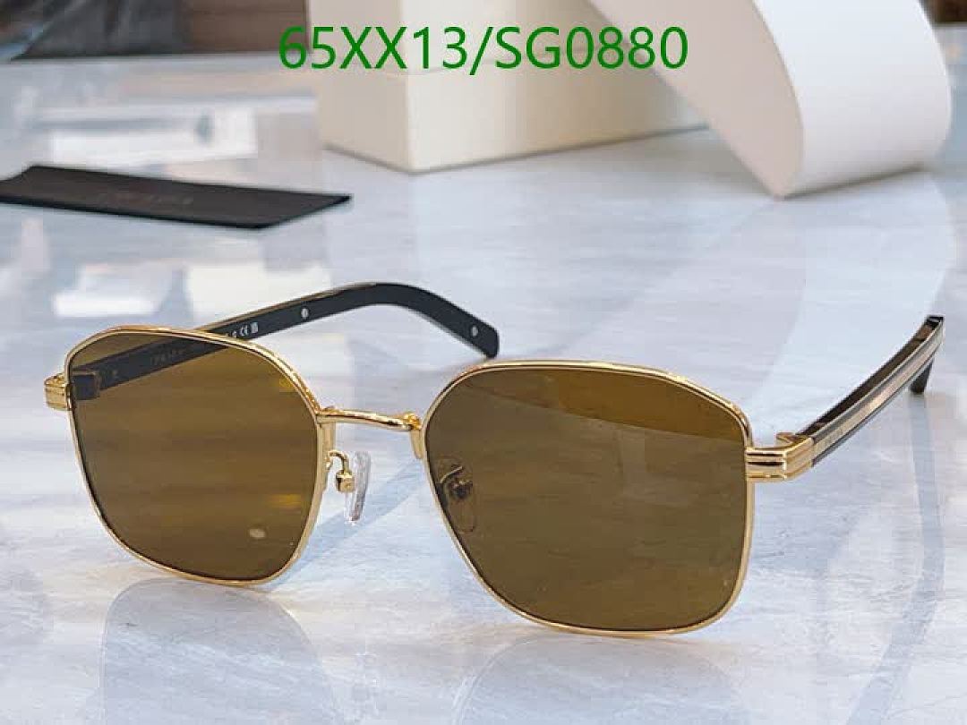 Prada-Glasses Code: SG0880 $: 65USD
