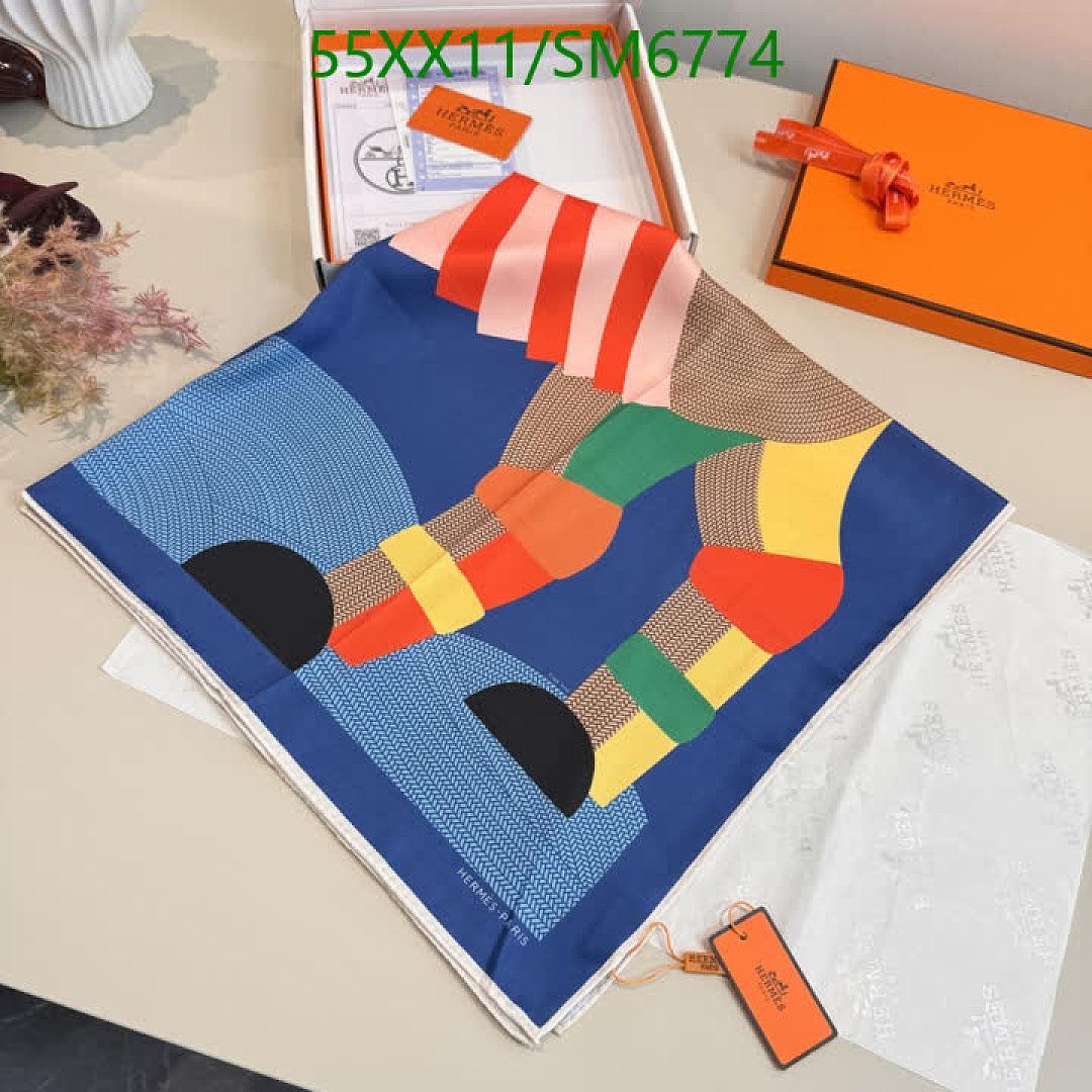 Hermes-Scarf Code: SM6774 $: 55USD