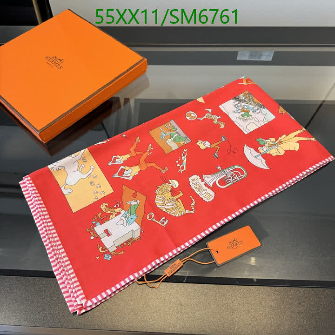 Hermes-Scarf Code: SM6761 $: 55USD