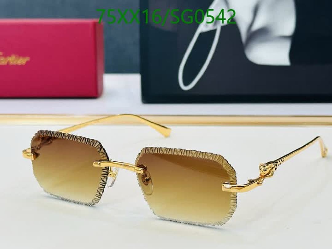 Cartier-Glasses Code: SG0542 $: 75USD