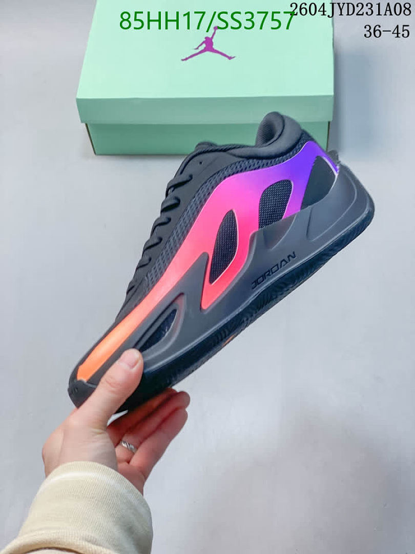 Nike-Men shoes Code: SS3757 $: 85USD