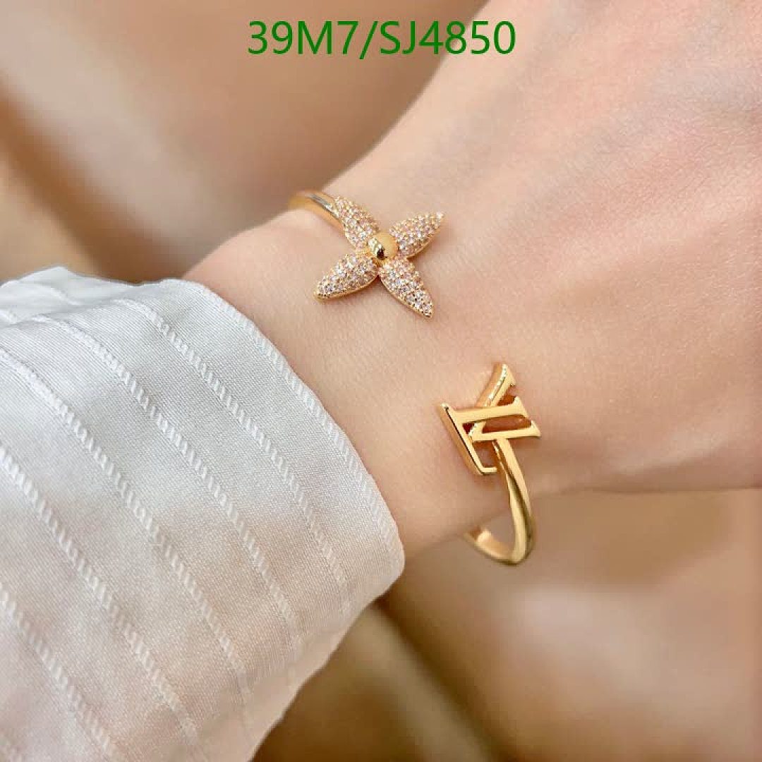 LV-Jewelry Code: SJ4850 $: 39USD