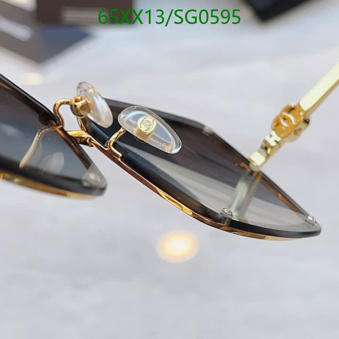 Chanel-Glasses Code: SG0595 $: 65USD