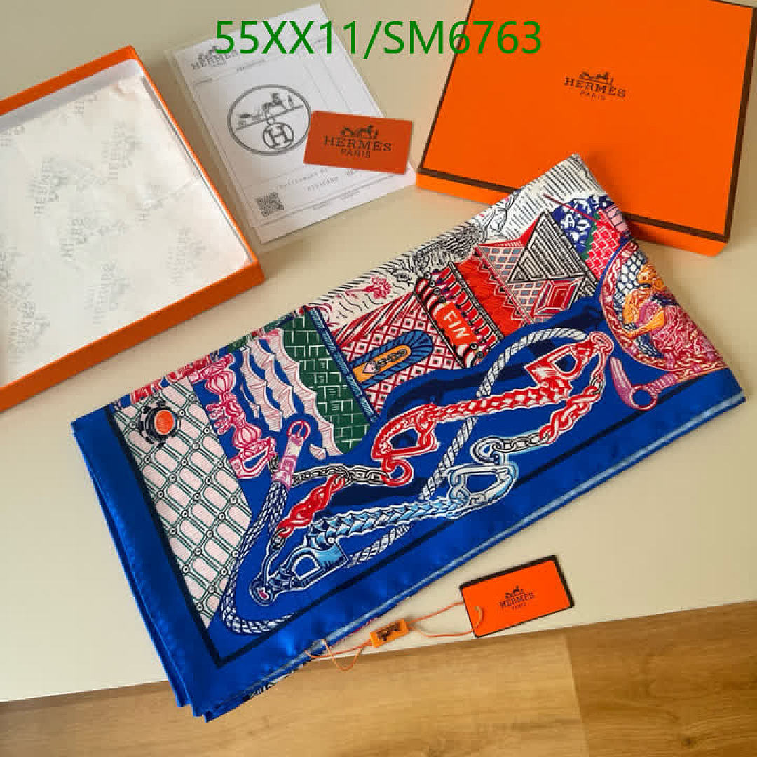 Hermes-Scarf Code: SM6763 $: 55USD