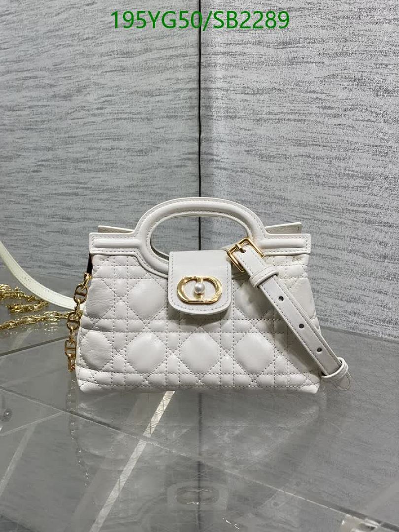Dior-Bag-Mirror Quality Code: SB2289 $: 195USD