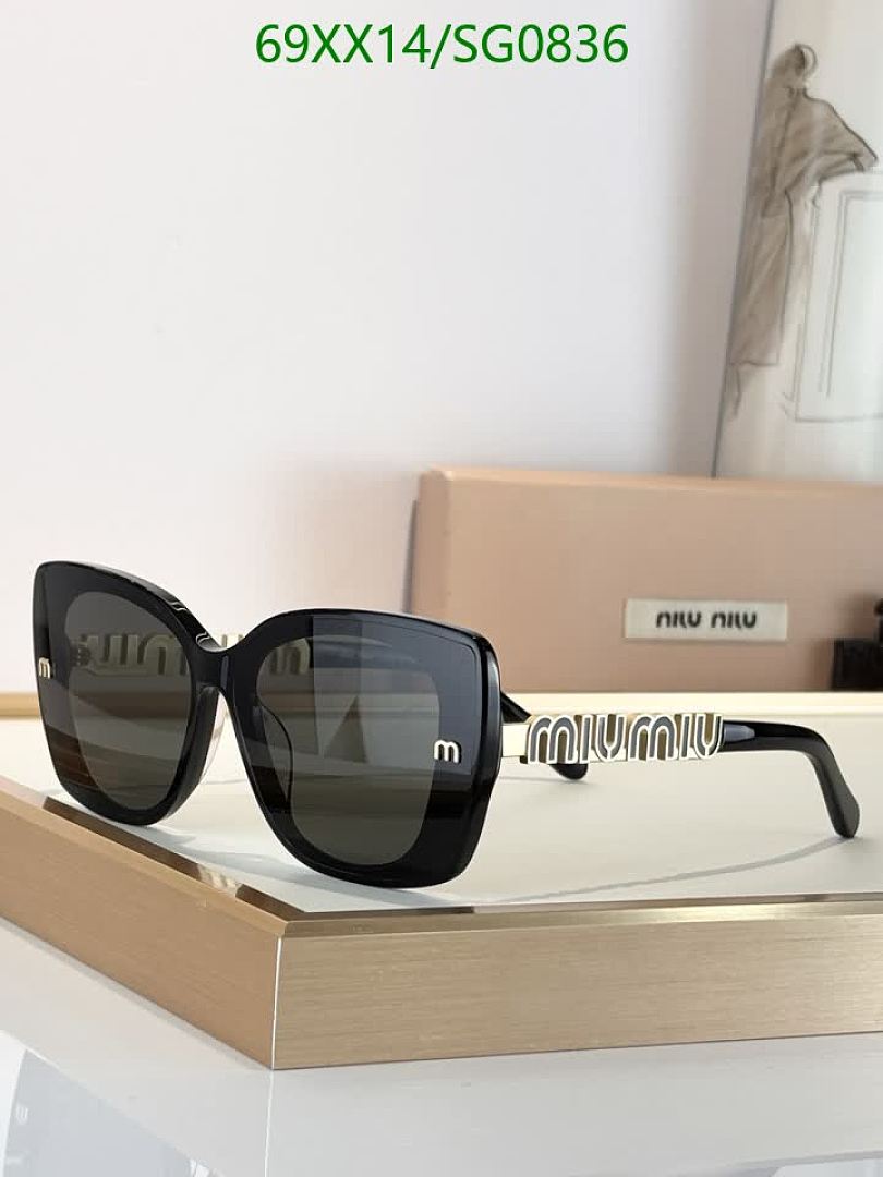 Miu Miu-Glasses Code: SG0836 $: 69USD