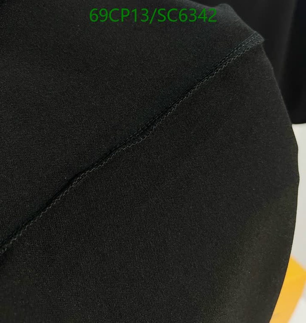 LV-Clothing Code: SC6342 $: 69USD