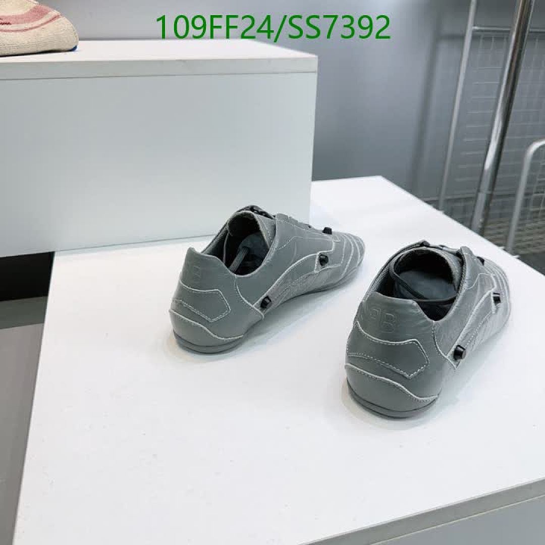 Balenciaga-Women Shoes Code: SS7392 $: 109USD