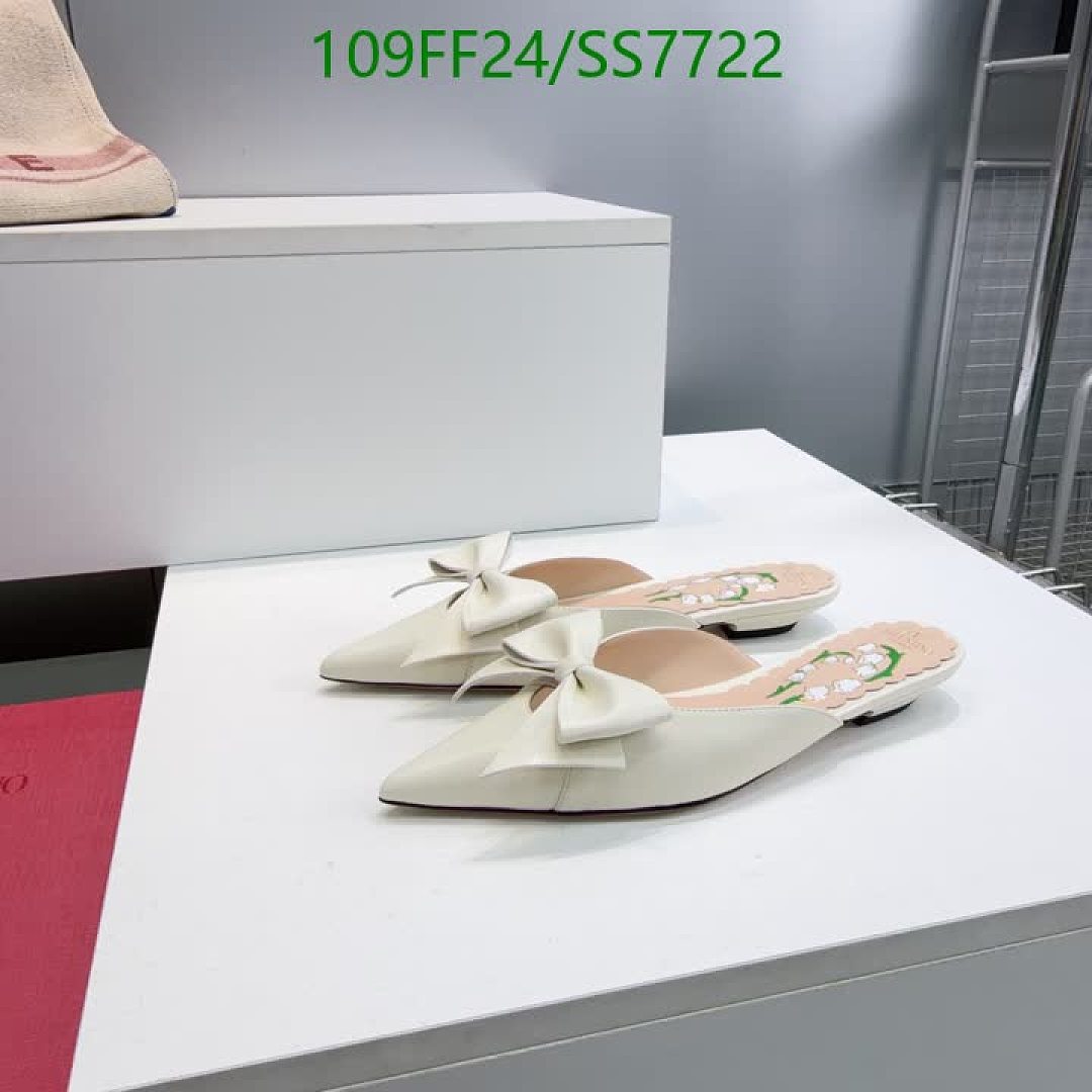 Valentino-Women Shoes Code: SS7722 $: 109USD