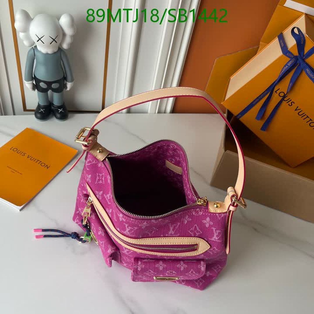 LV-Bag-4A Quality Code: SB1442 $: 89USD