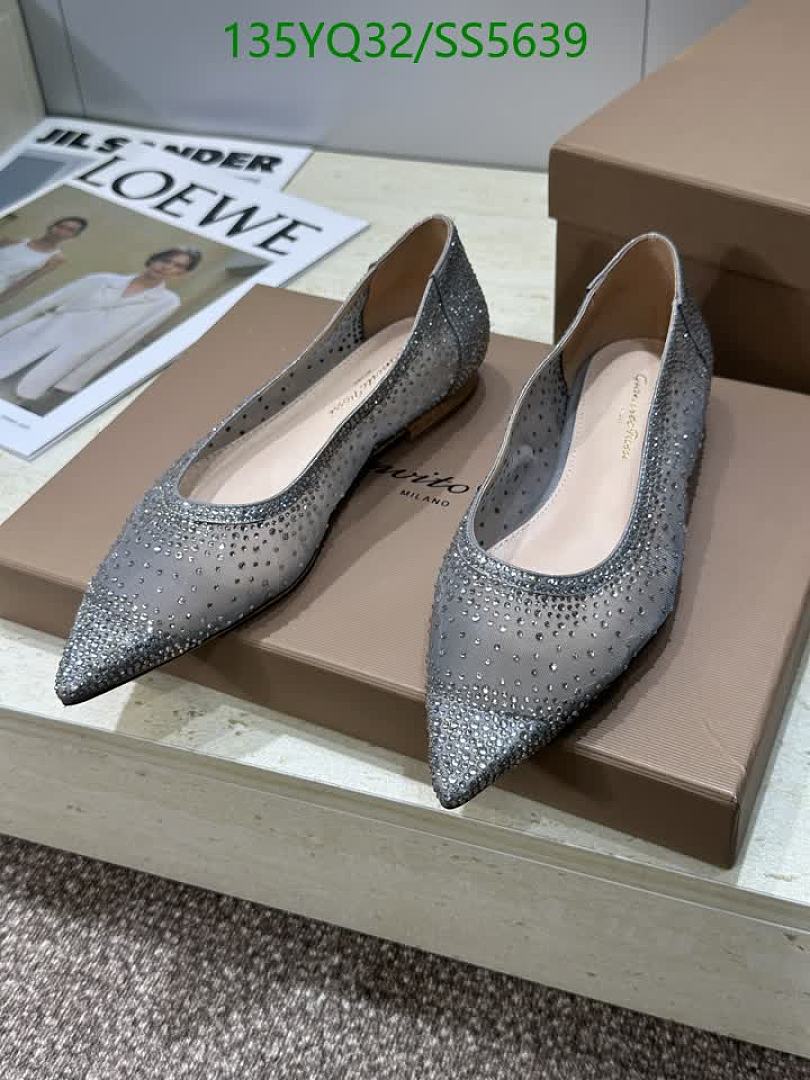 Gianvito Rossi-Women Shoes Code: SS5639 $: 135USD