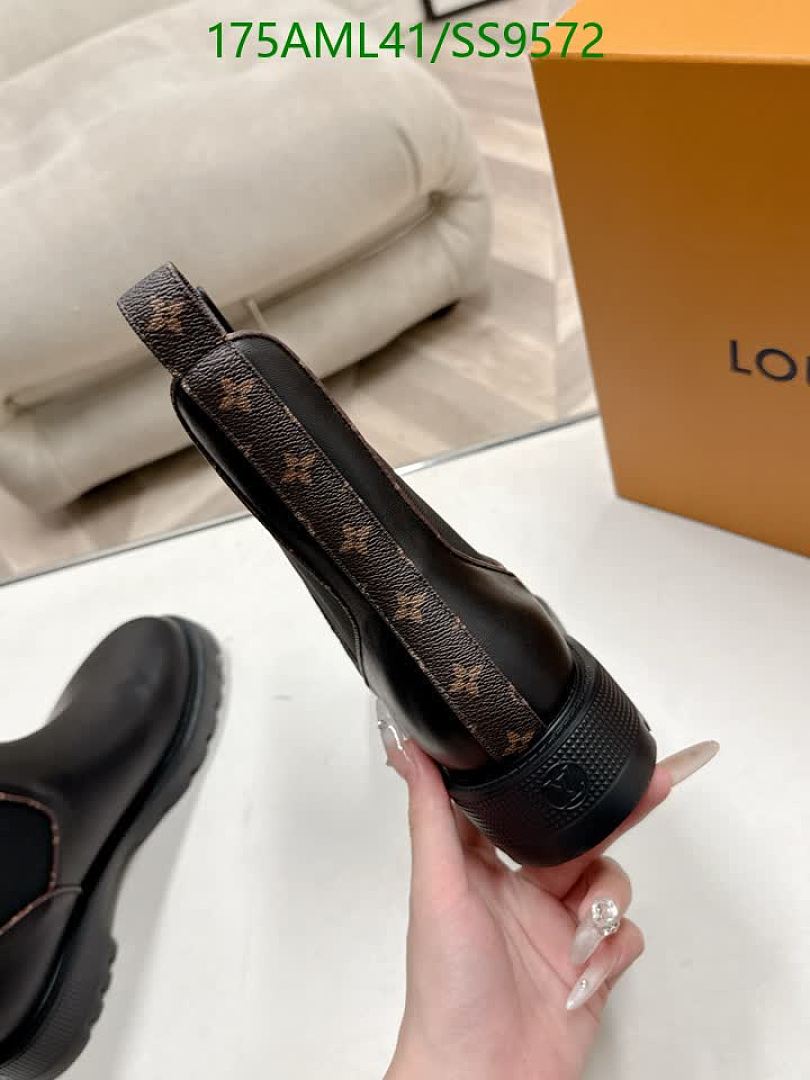 Boots-Women Shoes Code: SS9572 $: 175USD