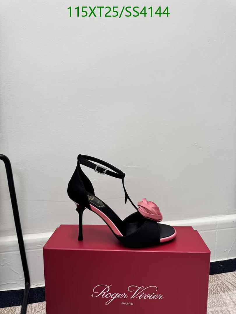 Roger Vivier-Women Shoes Code: SS4144 $: 115USD