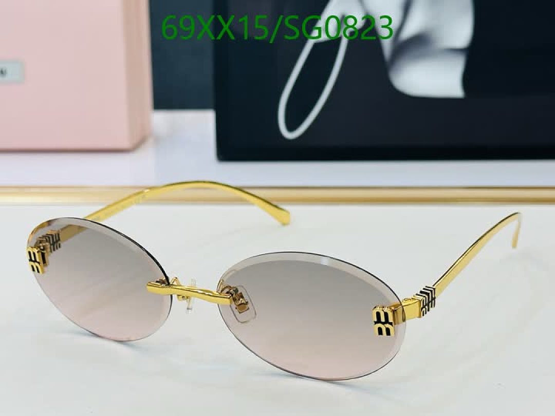 Miu Miu-Glasses Code: SG0823 $: 69USD