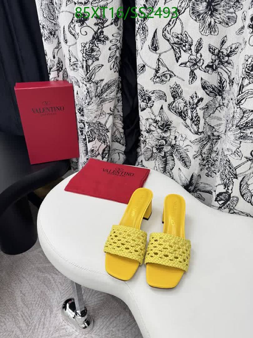 Valentino-Women Shoes Code: SS2493 $: 85USD