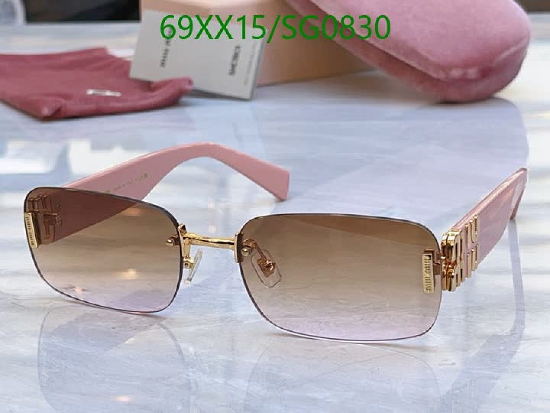Miu Miu-Glasses Code: SG0830 $: 69USD