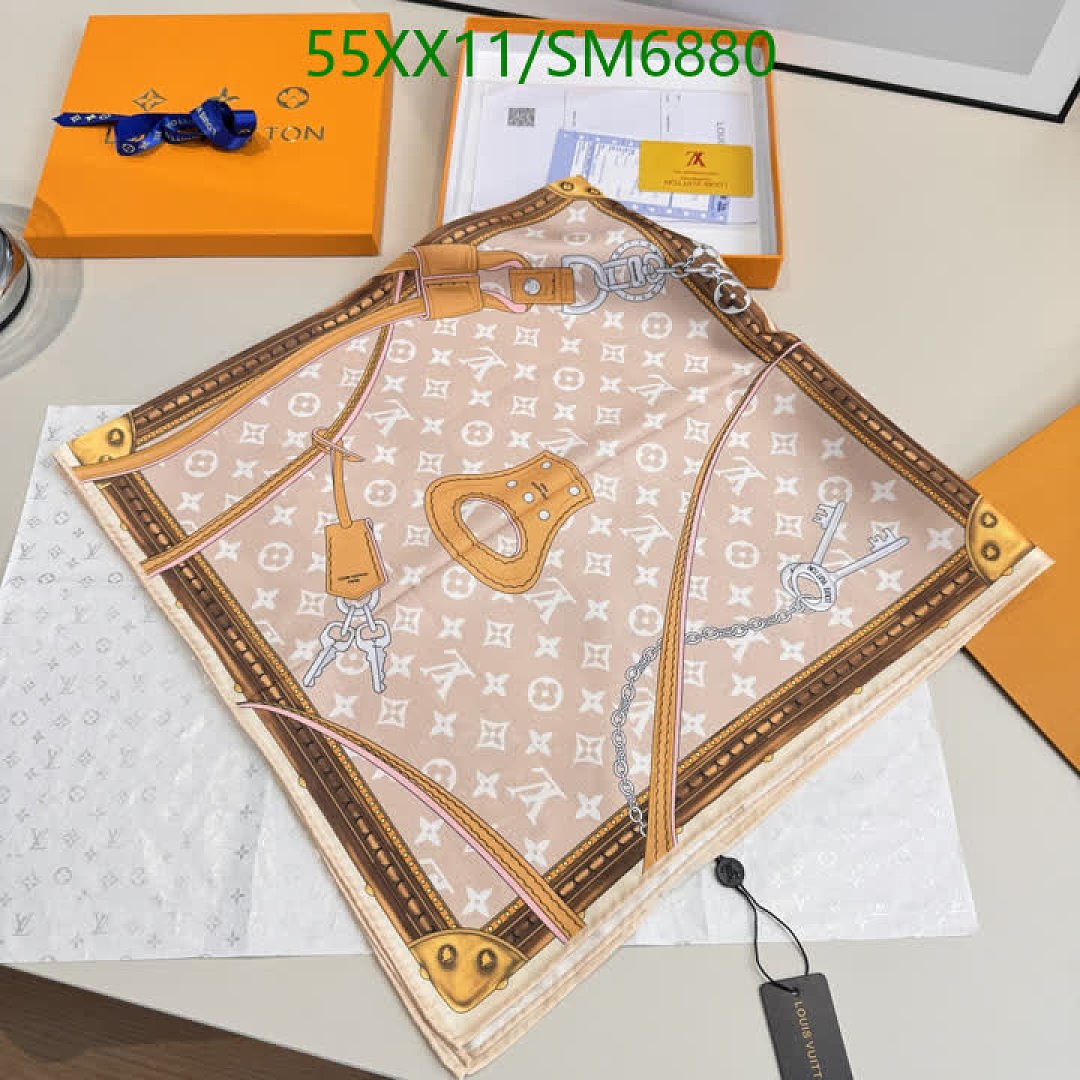 LV-Scarf Code: SM6880 $: 55USD