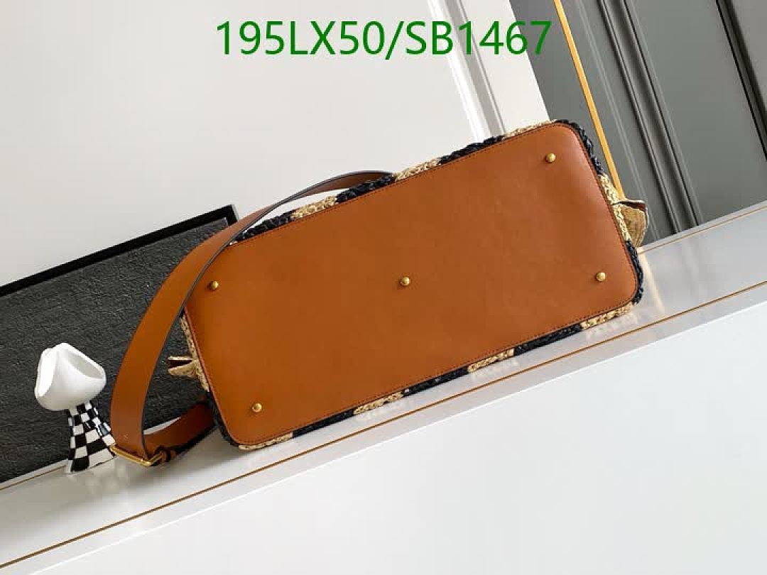 Valentino-Bag-4A Quality Code: SB1467 $: 195USD