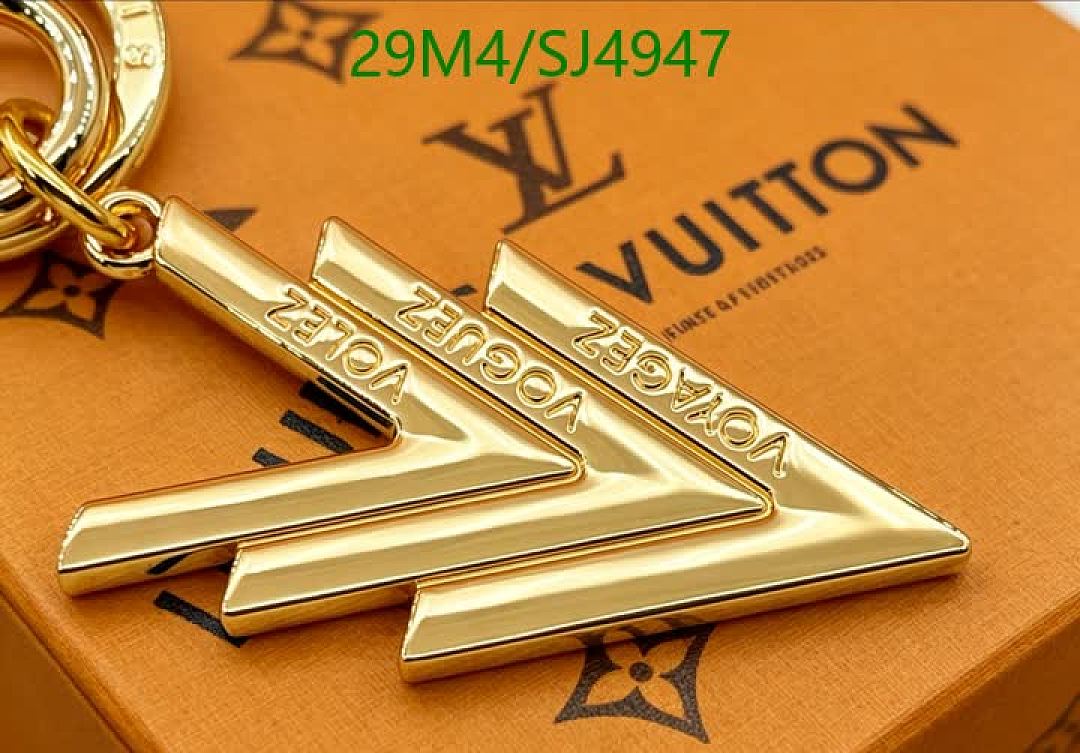 LV-Key pendant Code: SJ4947 $: 29USD