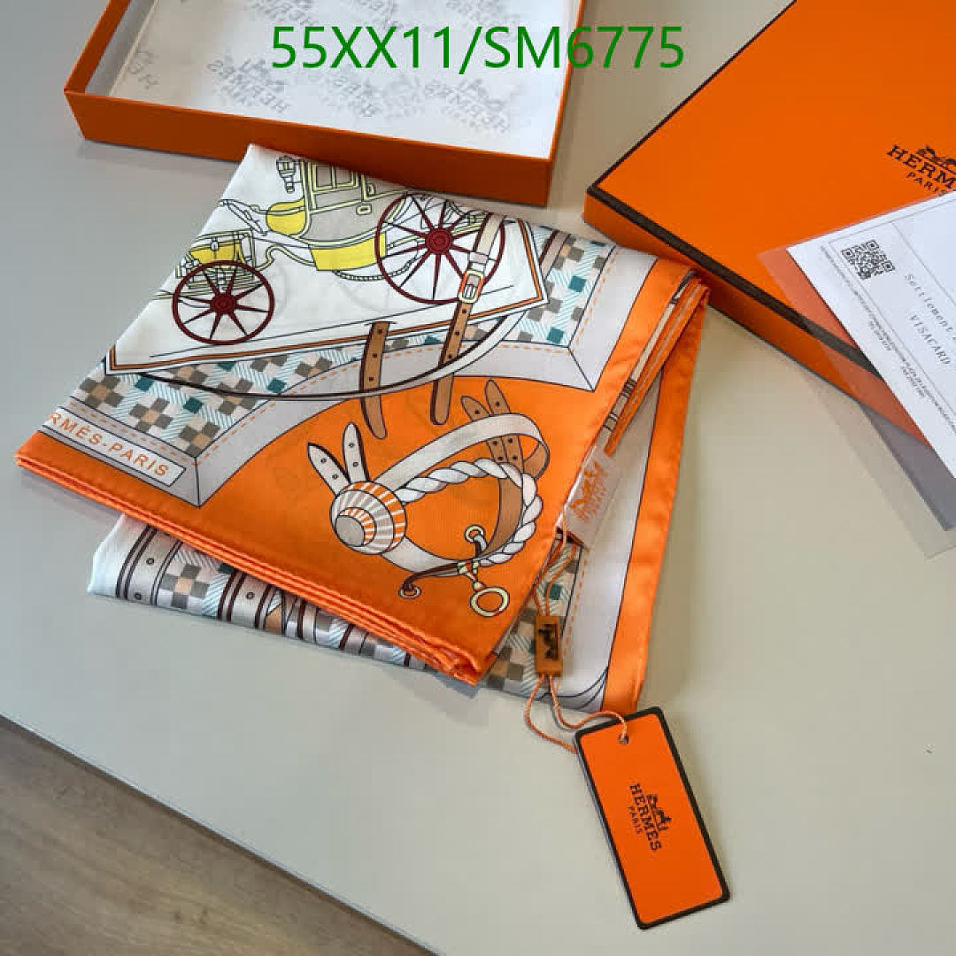 Hermes-Scarf Code: SM6775 $: 55USD