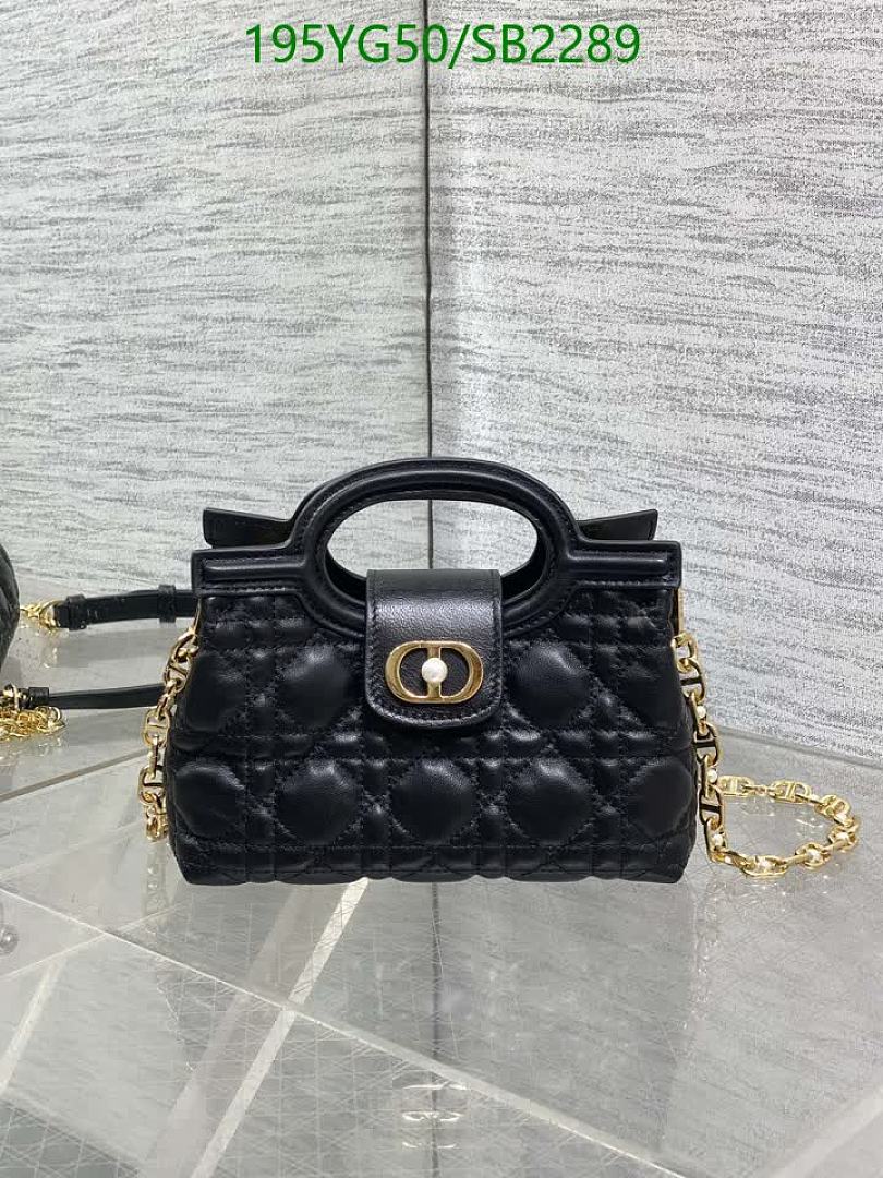 Dior-Bag-Mirror Quality Code: SB2289 $: 195USD