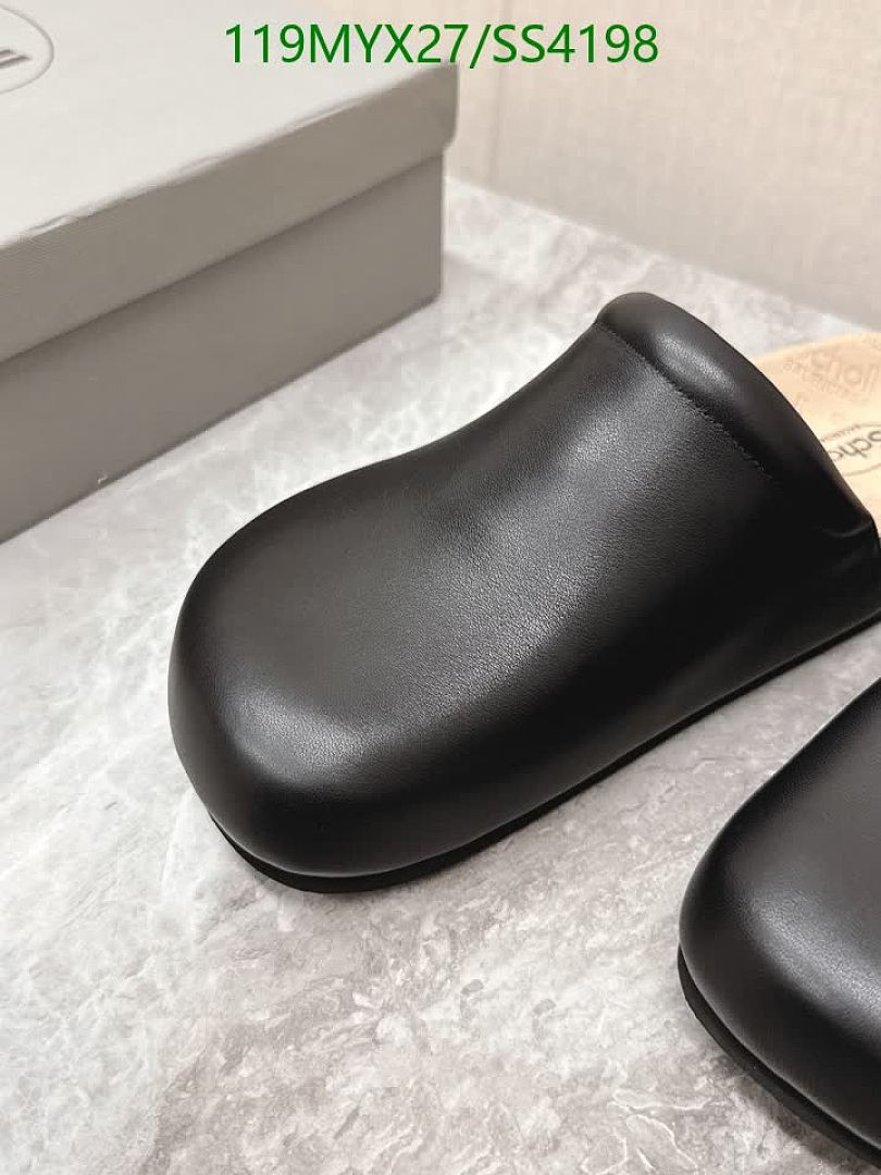 Balenciaga-Women Shoes Code: SS4198 $: 119USD