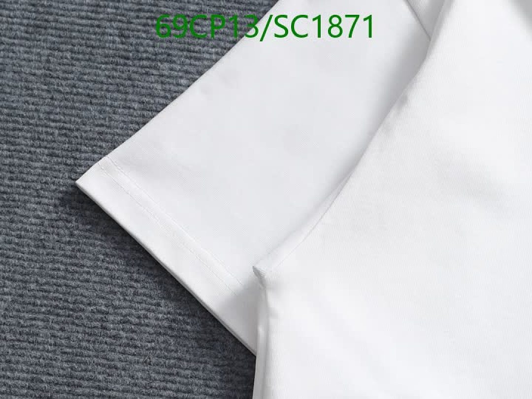 Burberry-Clothing Code: SC1871 $: 69USD