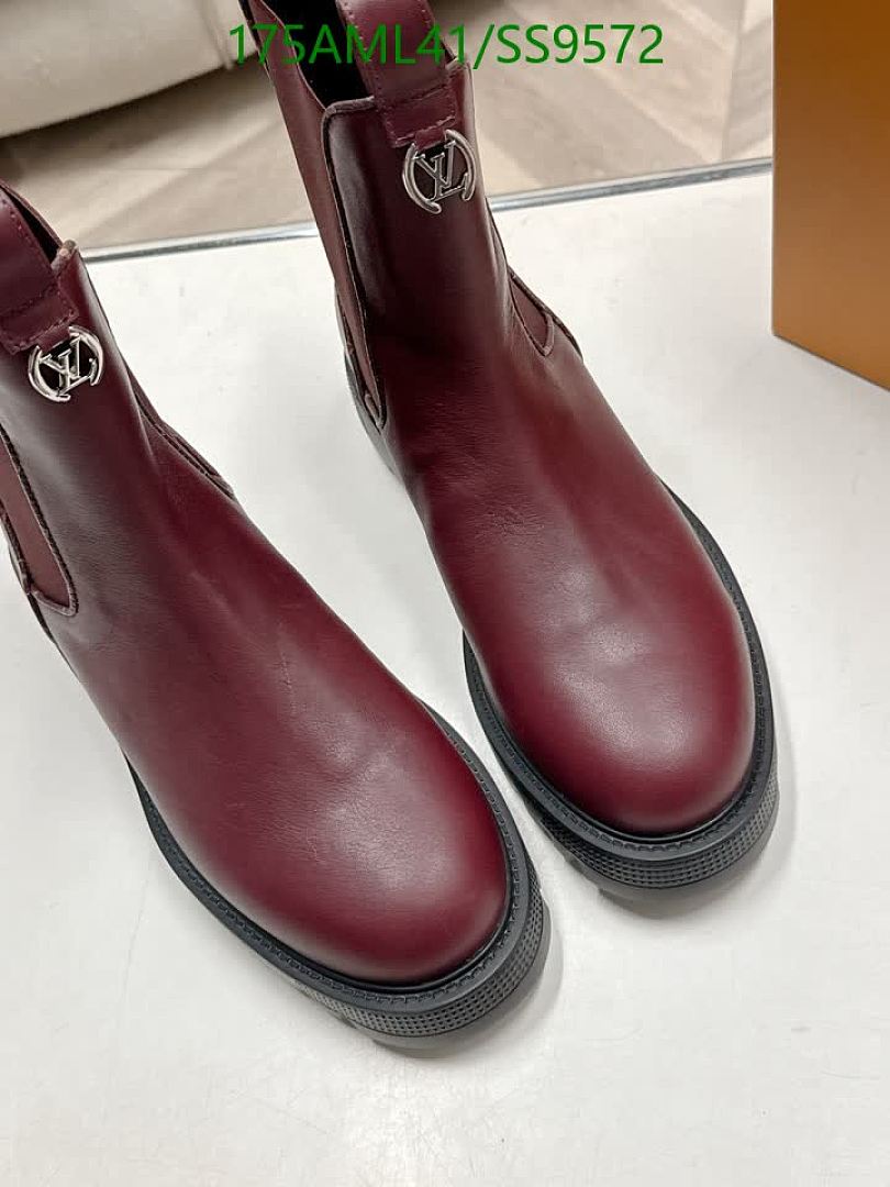 Boots-Women Shoes Code: SS9572 $: 175USD