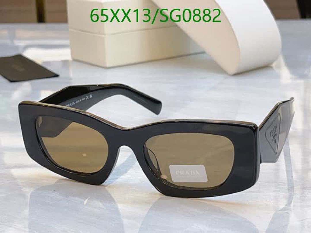 Prada-Glasses Code: SG0882 $: 65USD