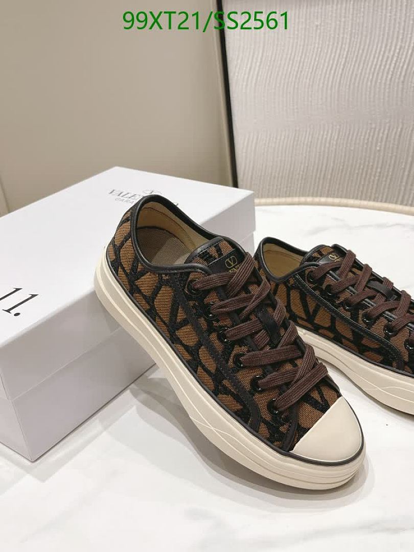 Valentino-Men shoes Code: SS2561 $: 99USD