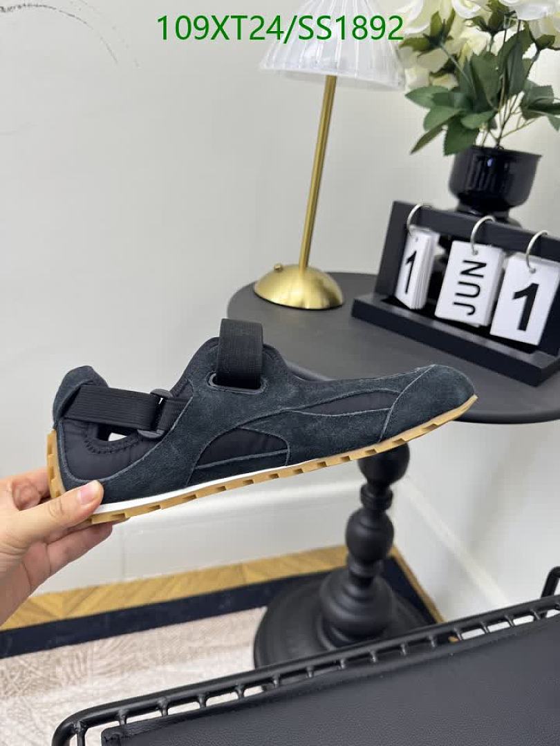 BV-Women Shoes Code: SS1892 $: 109USD