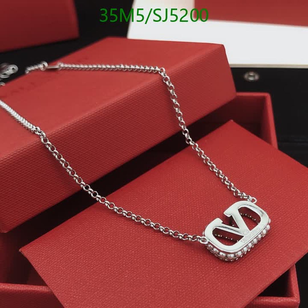 Valentino-Jewelry Code: SJ5200 $: 35USD