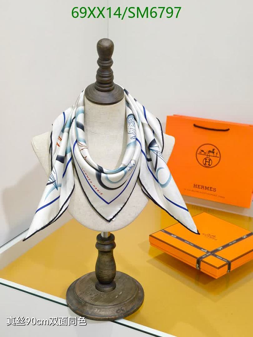 Hermes-Scarf Code: SM6797 $: 69USD