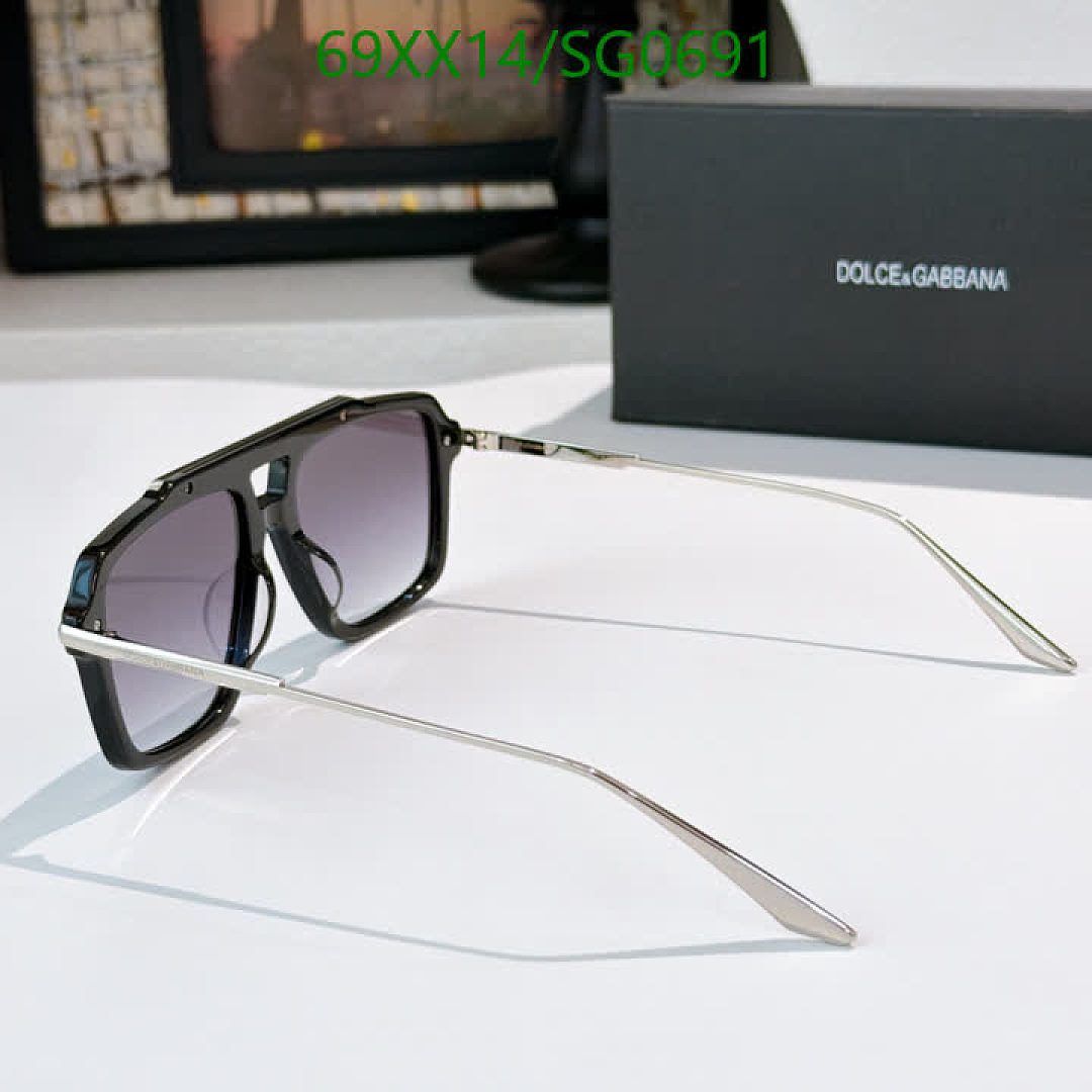 D&G-Glasses Code: SG0691 $: 69USD