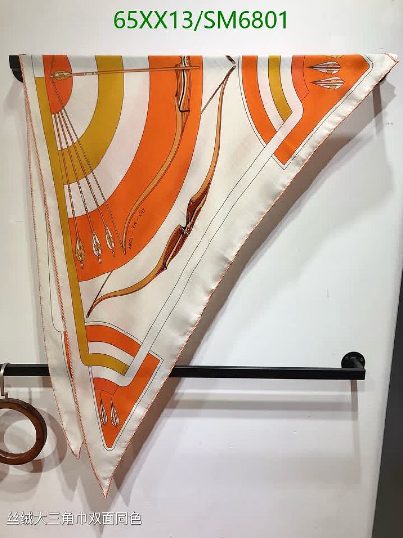 Hermes-Scarf Code: SM6801 $: 65USD