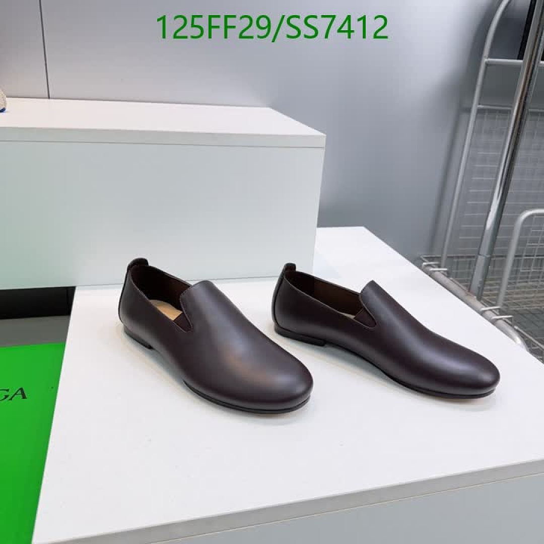 BV-Women Shoes Code: SS7412 $: 125USD