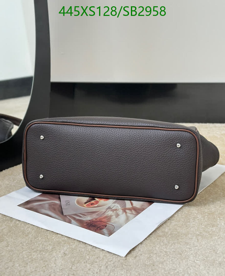 The Row-Bag-Mirror Quality Code: SB2958 $: 445USD