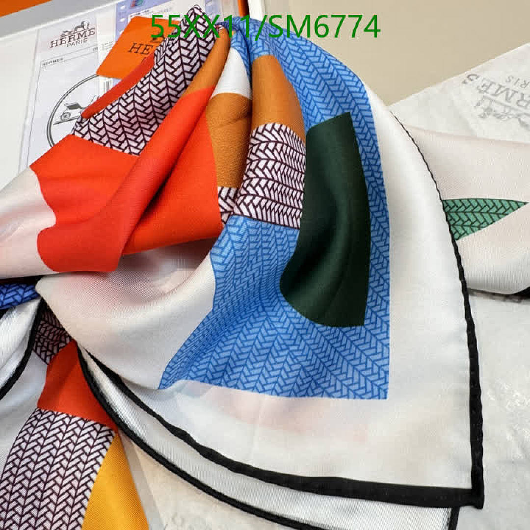 Hermes-Scarf Code: SM6774 $: 55USD