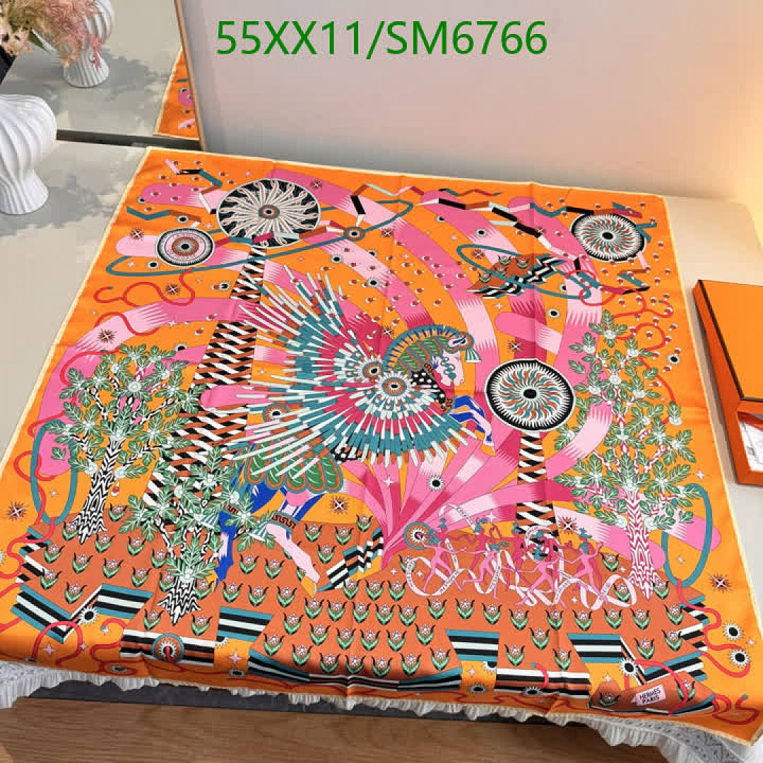 Hermes-Scarf Code: SM6766 $: 55USD