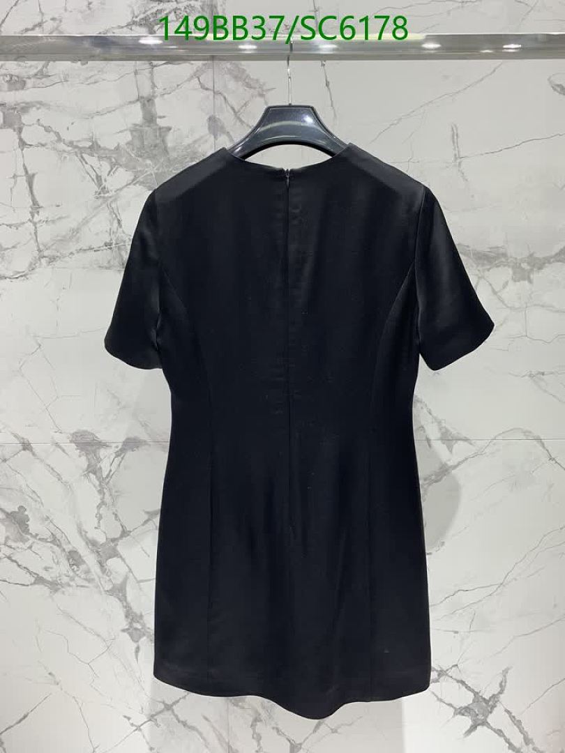 YSL-Clothing Code: SC6178 $: 149USD