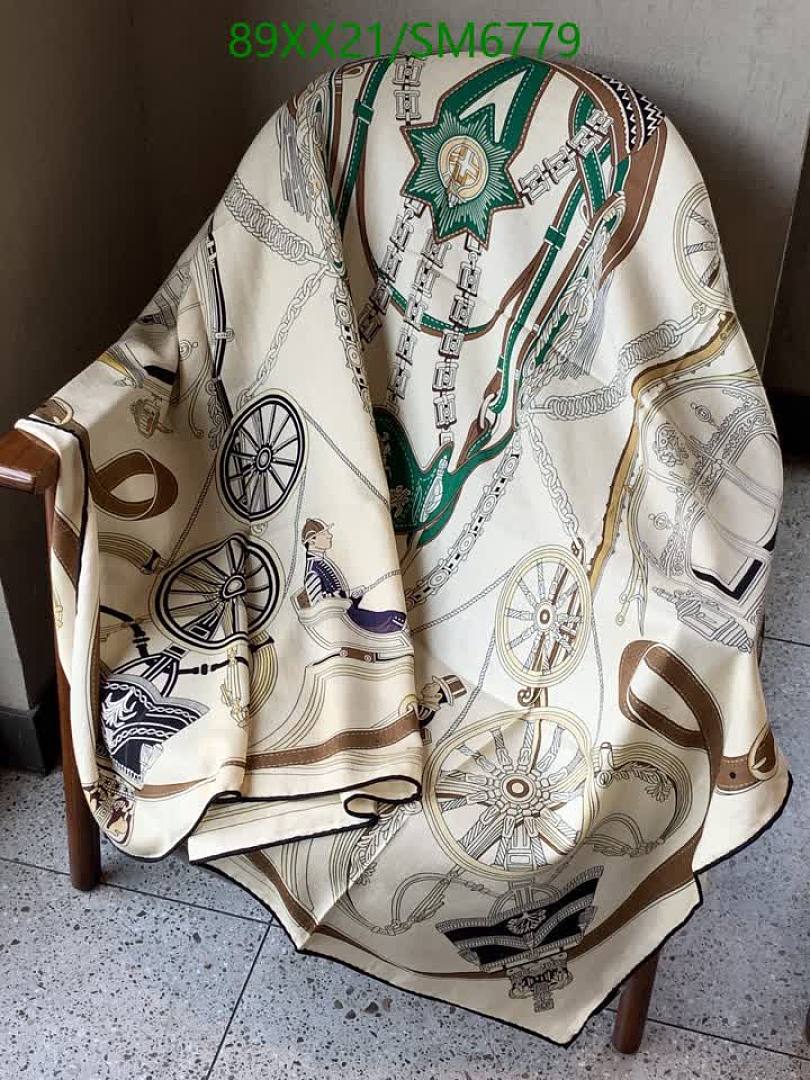Hermes-Scarf Code: SM6779 $: 89USD