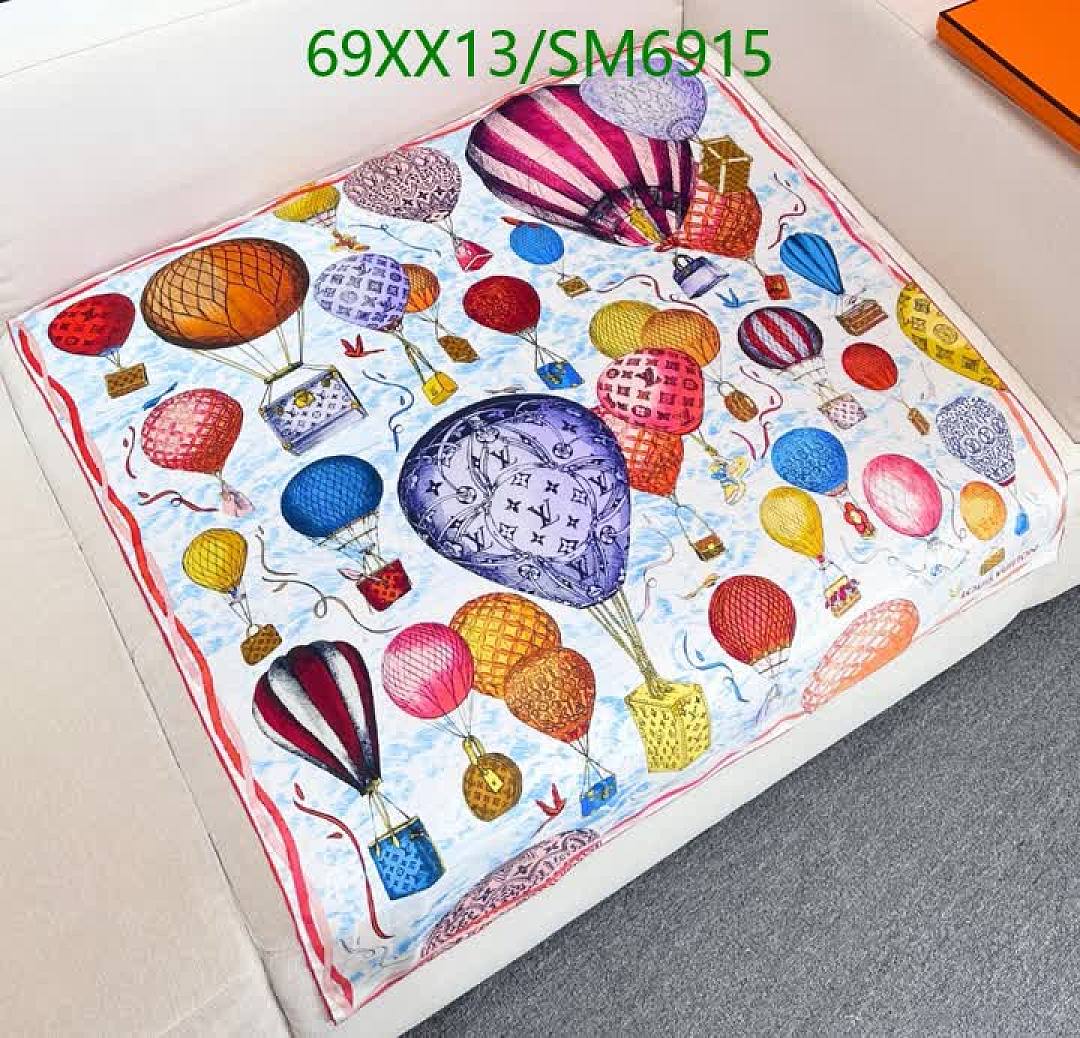LV-Scarf Code: SM6915 $: 69USD