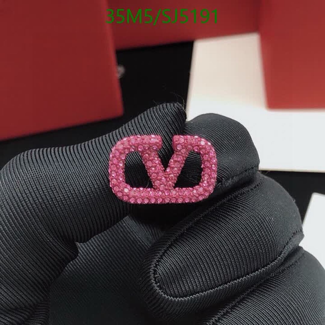 Valentino-Jewelry Code: SJ5191 $: 35USD