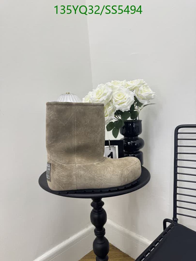 Boots-Women Shoes Code: SS5494 $: 135USD
