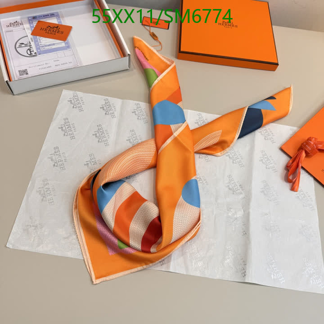 Hermes-Scarf Code: SM6774 $: 55USD
