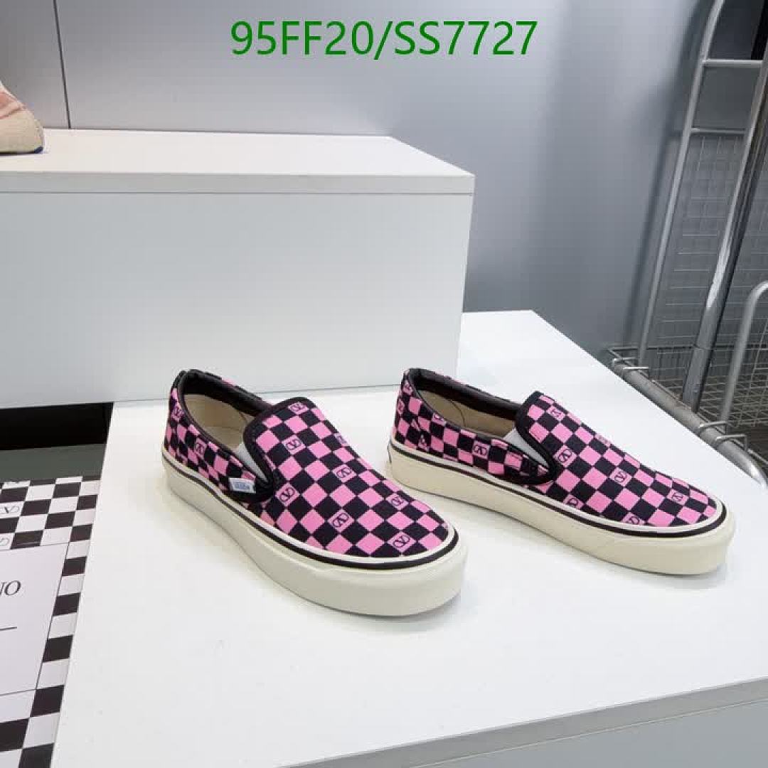Valentino-Men shoes Code: SS7727 $: 95USD