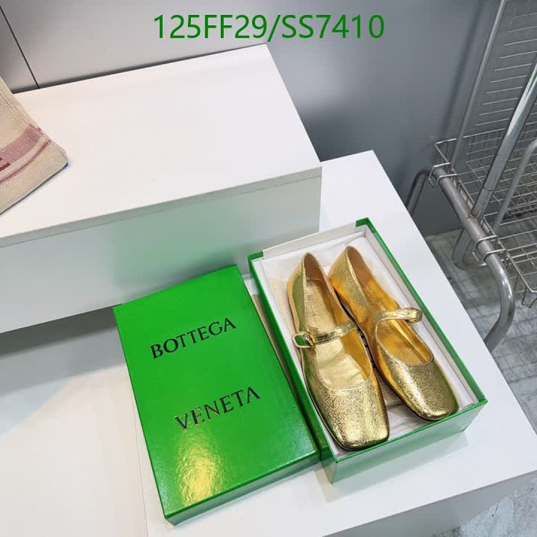 BV-Women Shoes Code: SS7410 $: 125USD