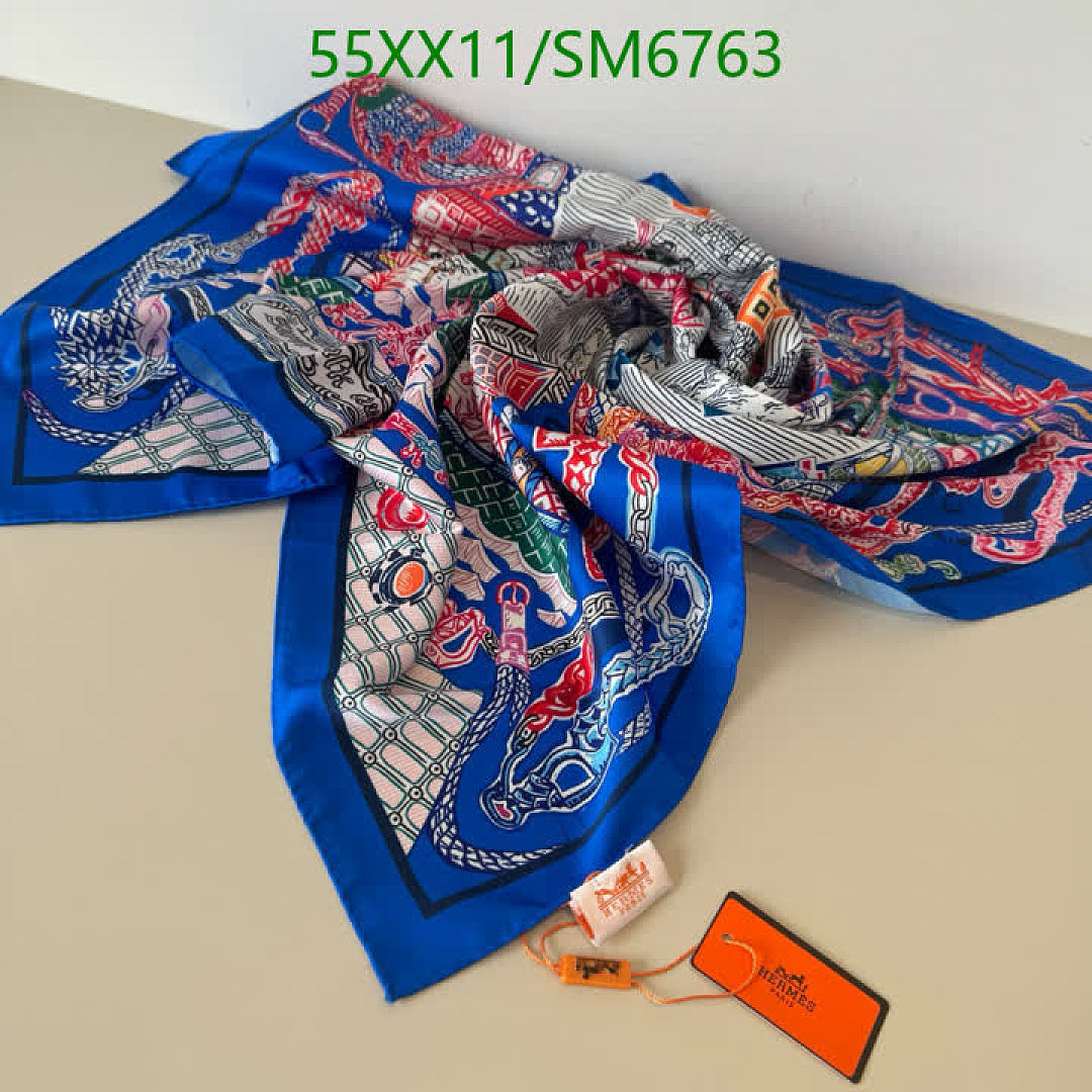 Hermes-Scarf Code: SM6763 $: 55USD